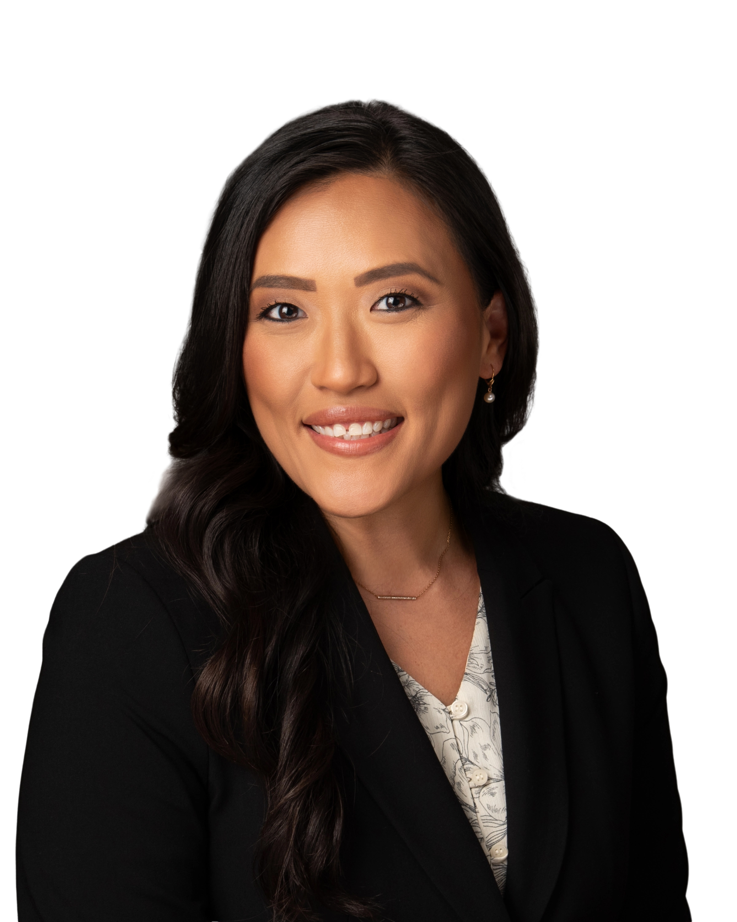 Headshot image of Lahaina Branch manager Alinya Wolfe 